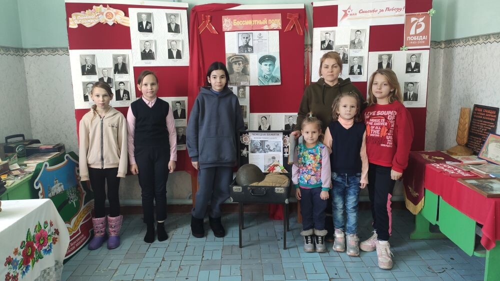 «Мы помним тебя неизвестный солдат».